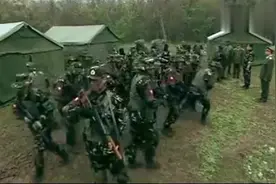 军区司令下令解散，特种部队却丝毫未动，将不下令兵不卸甲视频封面