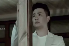贺一航《听说你也回来过》坐在属于我们的角落视频封面