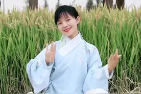 快乐学古诗！原创《悯农》手势舞，可亲子教育、幼儿启蒙、课堂教学。@语兮2016 #我爱古诗手势舞 #汉服视频封面