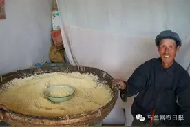 有一种家乡美食叫“油炸糕”！听说和“山药丝”最配，你觉得呢？图片