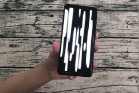 6399元华为Mate10保时捷版开箱：开机那一刹，这也太酷炫了！视频封面