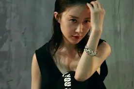 网曝舒畅和有强大背景的老公领证结婚，网友P结婚照露馅视频封面