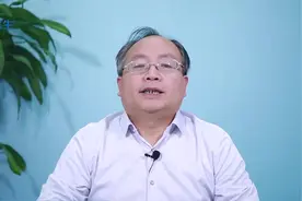 罗汉果被称为“神仙果”，泡水之后4种食疗功效告诉你，别再错过视频封面