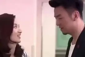 舅舅来瞧刚出生的小外甥，给了个大红包，妹妹急着数钱视频封面