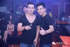 揭秘帅哥如云的泰国牛郎店！图片