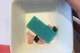 娘娘get新技能：烧玻璃，众网友艾特邓超：你学着点图片