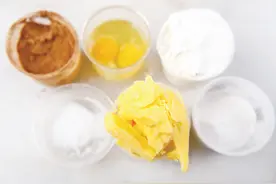 巧克力曲奇 好吃的可以当零食的饼干图片