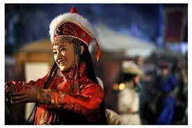 《步步惊心》人物随笔7——敏敏：愿逐月华流照君图片