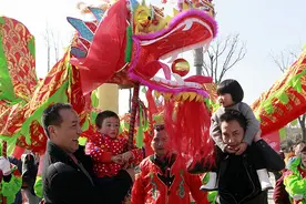 老子讲经说道的“天下第一福地“楼观台，春节原汁原味古庙会图片