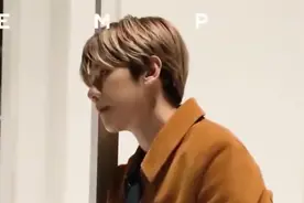 EXO新专辑回归拍摄花絮之边伯贤篇！怎么拍都好看的啵啵虎！视频封面