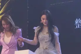 当年床照事件已成过往云烟，吴卓羲大方祝福旧爱张馨予视频封面