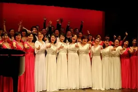 日本华人合唱团横滨放歌 丰富生活传播文化图片
