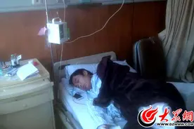 曹县一教师患尿毒症多年坚持教书 多次晕倒在讲台图片