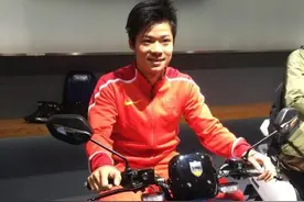 首届华南电动车展广州举行 业内称商机逾百亿美元图片