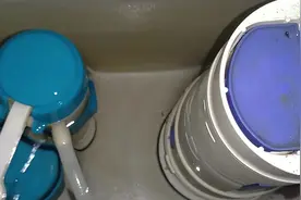 马桶静止发出奇怪的蜂鸣声，非常烦人！找半天原来是这里出毛病！视频封面