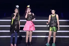 S.H.E最后一场演唱会唱哭了，动力火车乐队把歌接上幸福来的突然视频封面