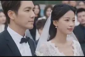 天佑姜生甜蜜大婚，姜生：我爱你，夫妻俩甜蜜Kiss