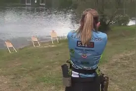 美国女孩三型枪射击比赛，真羡慕视频封面