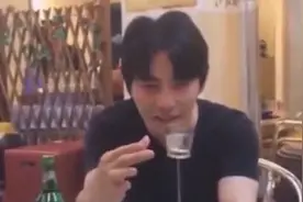 韩国大妈秀倒酒神技，1秒hold住全场视频封面