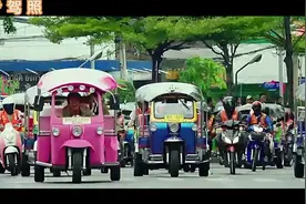 看下各国考驾照都是什么水准，中国能排第几？视频封面