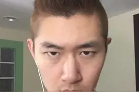 八卦拌饭|范伟23岁儿子阳光帅气不随爹 盘点星二代罕见照片 有人逆袭有人愁~图片