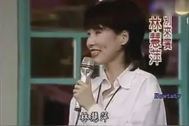 费玉清：我哥叫张大卫，就是歌唱的不好，张菲：你哥可能是没机会视频封面