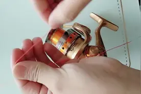 渔轮正确安装鱼线的方法，这样绑线杯越拉越紧！视频封面