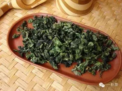 散装茶与袋装茶的区别(散装茶和袋装茶哪个好)
