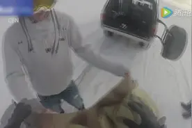 特技演员挑战捆绑逃生 无保护雪地汽车拖行数百名安然无恙视频封面