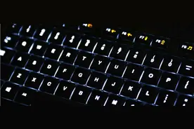 二爷玩外设 篇二：我们需要一款无线的背光键盘-----罗技K800键盘评测图片