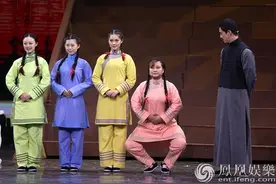 《喜剧总动员》贾玲突围赛成功突围进入总决赛图片