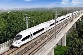 终于等到你！成都3.5小时到万州！后天坐动车去万州吃烤鱼去图片