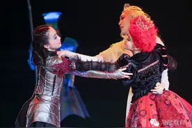 「校讯」清华附中：把校园舞台剧搬到冰上，他们做到了！图片