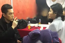 胡歌许茹芸现身将春晚合唱 靖王王凯节目被拿下图片