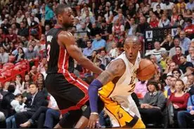 出其不意！暴力转身上篮教学图片