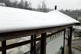 贵阳多地迎初雪 时间“不凑巧”，多数市民未见雪花飞舞图片
