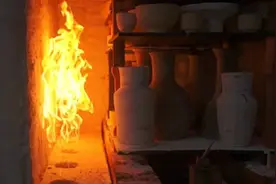 三分钟看完烧制瓷器的全过程，烧得刚刚好！