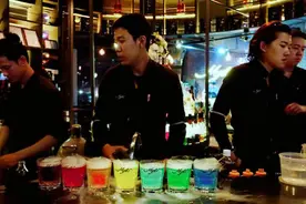 来泰国不要去芭提雅，找艳遇的最佳地点其实是在这里视频封面