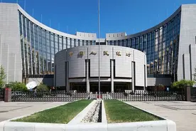 取消同行异地收费 同行异地取款将不再收费图片