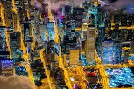 纽约伦敦拉斯维加斯 摄影师2000米高空航拍十大都市夜景图片