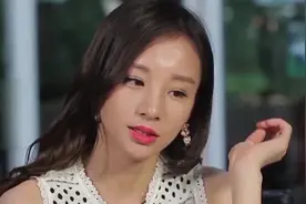 章龄之晒照为爸爸婆婆同时庆生，陈龙夫妇三代同堂画面十分温馨视频封面