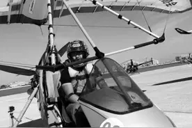 动力三角翼第一次走出国门 “中国队的技术太棒了！”图片