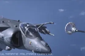 你知道空中加油机给战机加一次油需要多长时间吗？视频封面