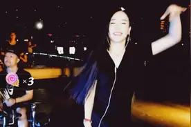 本山传媒演员文静演唱歌曲《我们约会吧》