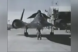 美国D21超音速无人机，曾飞临中国罗布泊进行空气尘埃采样！视频封面