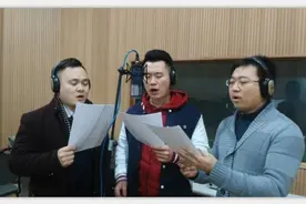 “TF叔叔”组合“美声”共鸣青春图片