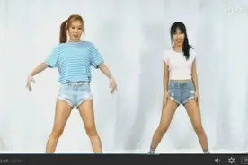 超短牛仔裤美女热舞，身材火辣美腿迷人！