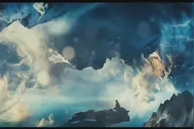 两个相连的逆转世界，上面发生的爱情故事美得让人窒息视频封面