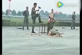 特别震撼的一段中国特种兵训练视频，看完一遍还想看第二遍