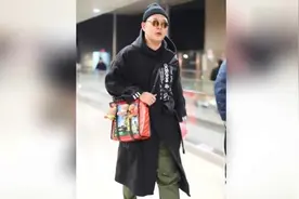 杜海涛穿浴袍大衣背万把块包袋却辣眼，网友：沈梦辰看了怎么想